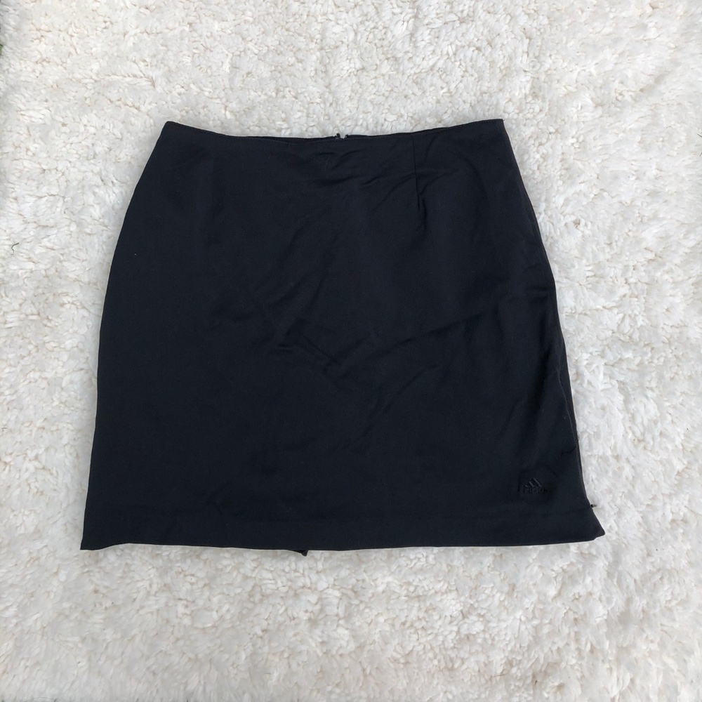 Adidas Golf Black Skorts Size 6